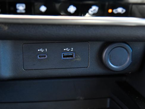 Used 2022 Nissan Rogue SV AWD/4WD image 23