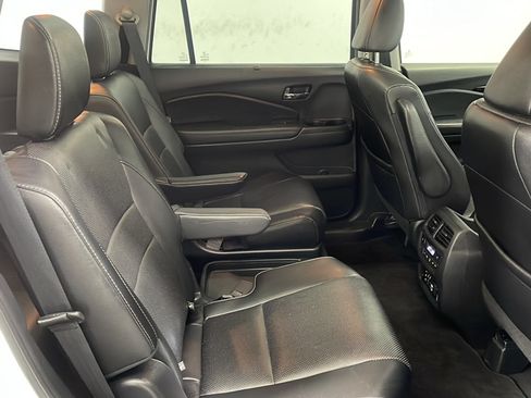 Used 2018 Honda Pilot Elite image 21
