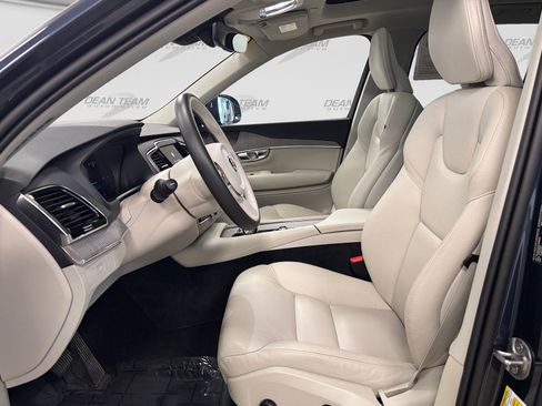 Used 2025 Volvo XC90 B6 Plus w/ Protection Package Premier AWD/4WD image 9