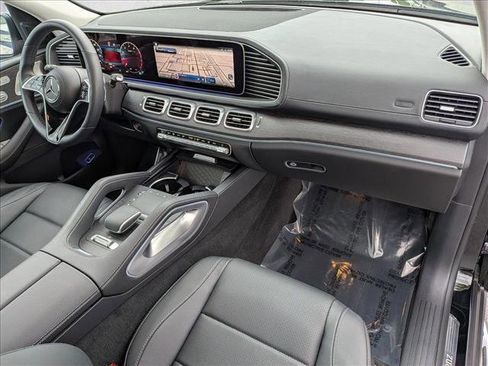 Certified 2026 Mercedes-Benz GLS 450 4MATIC image 24