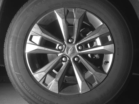 Used 2025 Chevrolet Equinox LT image 13