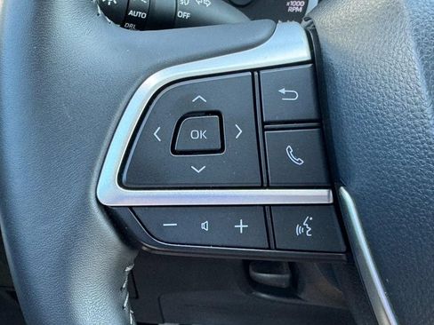 Certified 2026 Toyota Highlander XLE AWD/4WD image 27