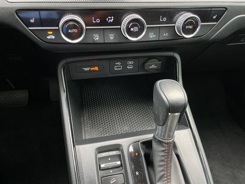 Used 2025 Honda CR-V Sport image 18