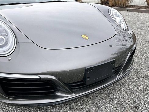 Used 2017 Porsche 911 Carrera 4 image 35