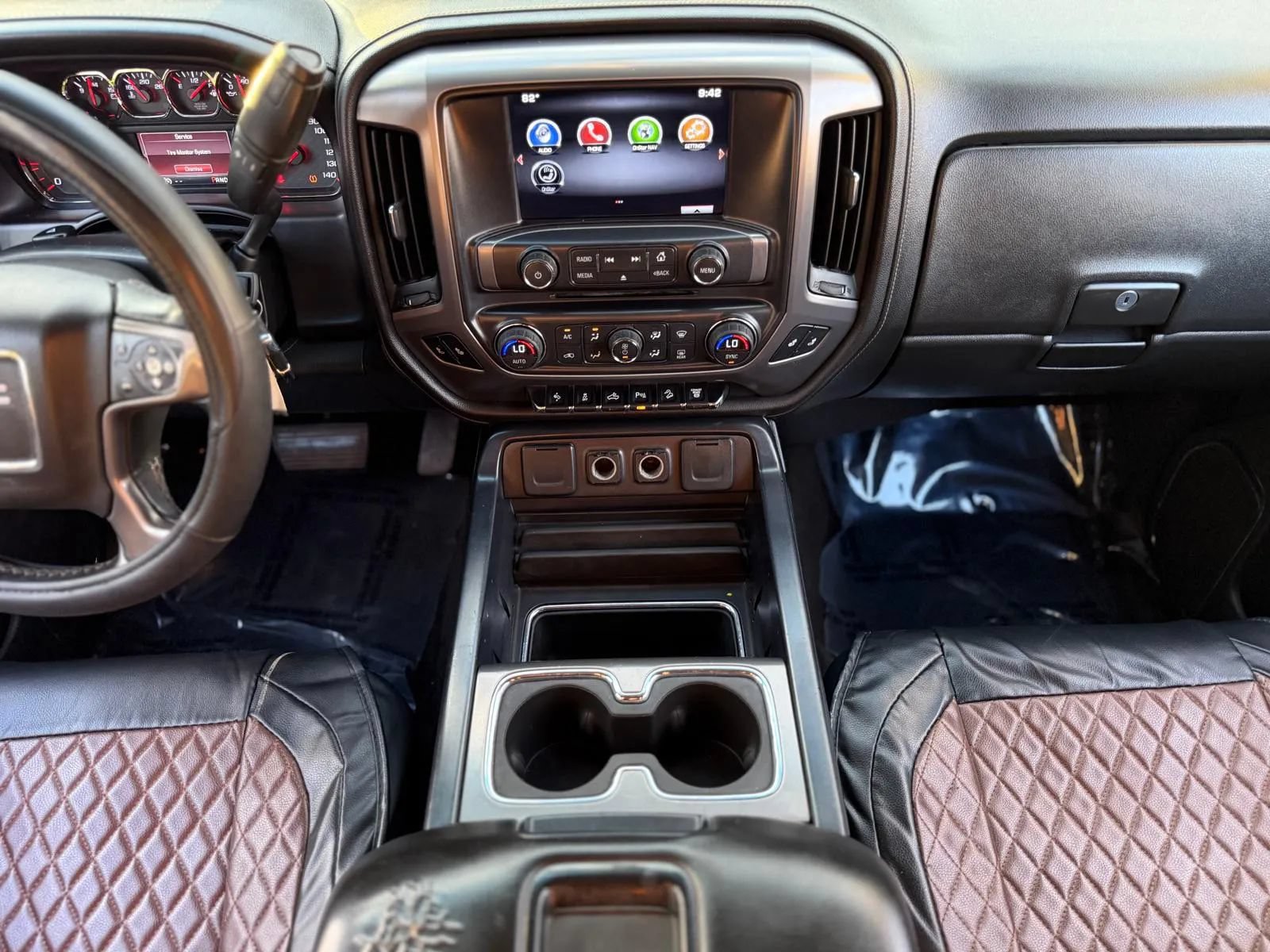 Used 2015 GMC Sierra 2500 SLE AWD/4WD image 18
