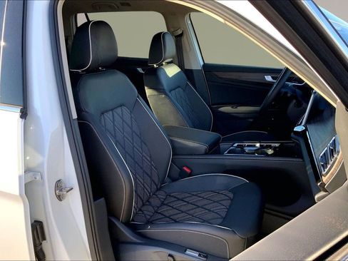 New 2026 Volkswagen Atlas SEL Premium R-Line AWD/4WD image 11