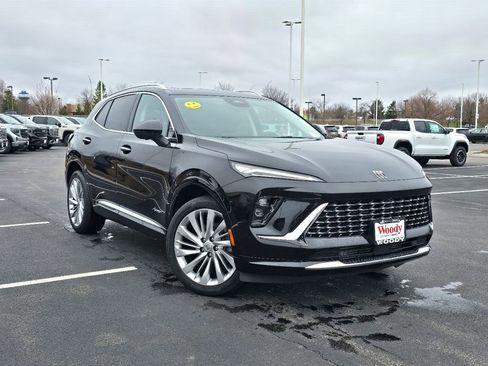 New 2026 Buick Envision Avenir AWD/4WD image 2