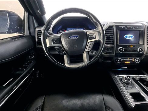 Used 2021 Ford Expedition XLT RWD image 6
