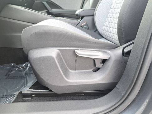 Certified 2025 Volkswagen Tiguan S AWD/4WD image 25