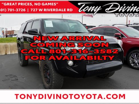 Used 2016 Toyota 4Runner SR5 AWD/4WD image 1