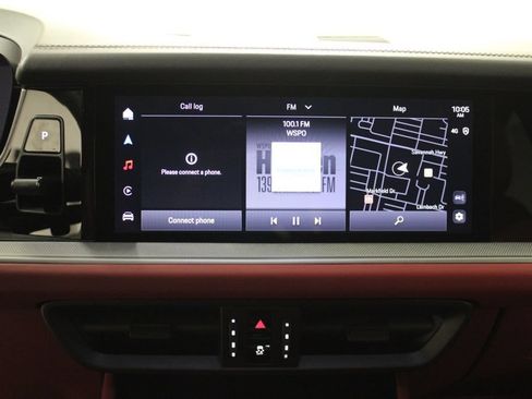 Certified 2025 Porsche Cayenne AWD/4WD image 24