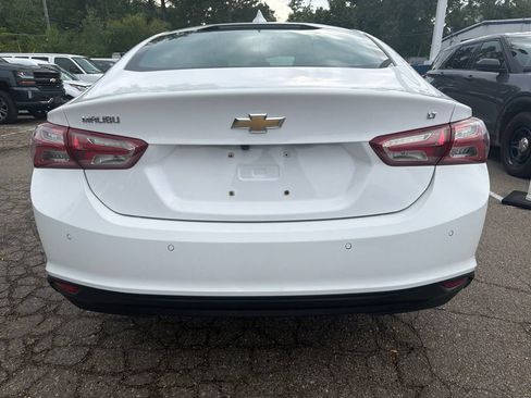 Used 2020 Chevrolet Malibu LT w/ Fleet LT Safety Package FWD image 6