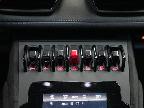 Used 2023 Lamborghini Huracan Tecnica RWD image 41