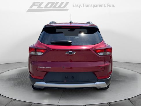 Used 2021 Chevrolet TrailBlazer LT w/ Convenience Package FWD image 8