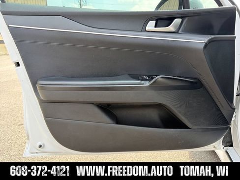 Used 2021 Kia K5 LXS FWD image 10