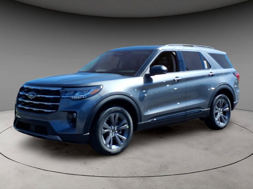 New 2026 Ford Explorer Active w/ Active Comfort Package AWD/4WD image 1