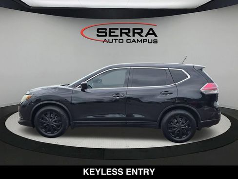 Used 2016 Nissan Rogue S w/ S Family Package FWD image 9