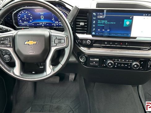 Certified 2024 Chevrolet Silverado 2500 LTZ image 17