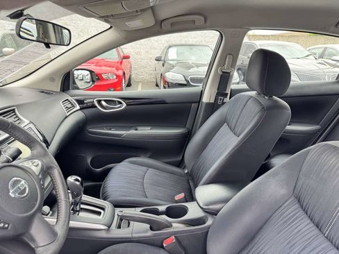 Used 2016 Nissan Sentra SV FWD image 32