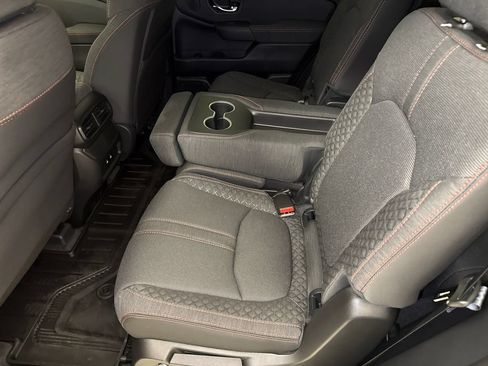 New 2026 Honda Pilot Sport image 16