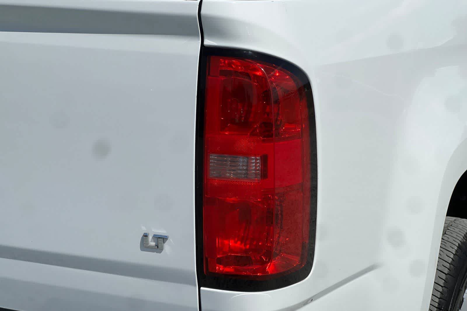 Used 2018 Chevrolet Colorado LT RWD image 31