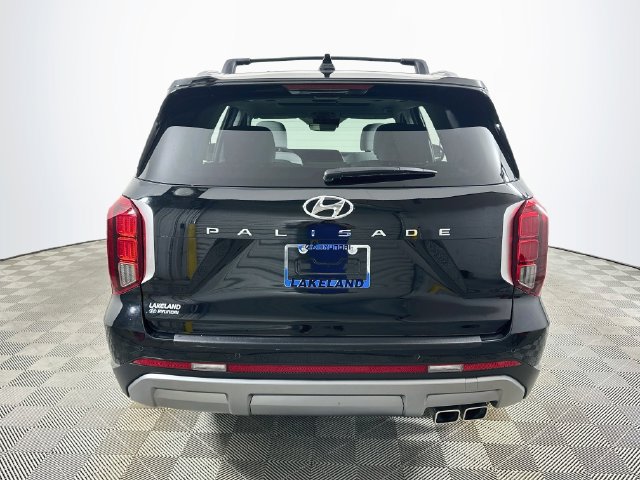 Used 2025 Hyundai Palisade SEL FWD image 4