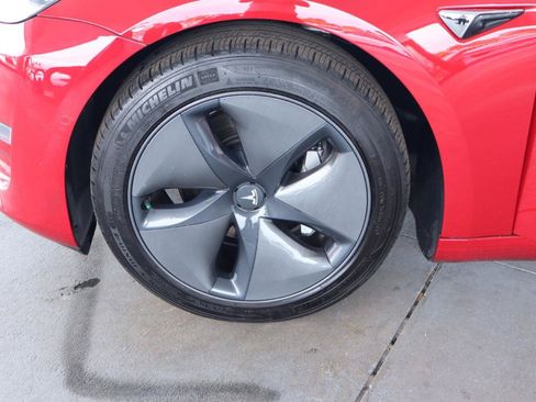 Used 2019 Tesla Model 3 Long Range RWD image 12