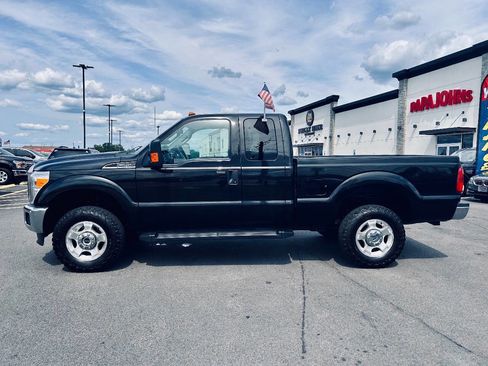 Used 2014 Ford F250 XLT w/ XLT Interior Package image 3