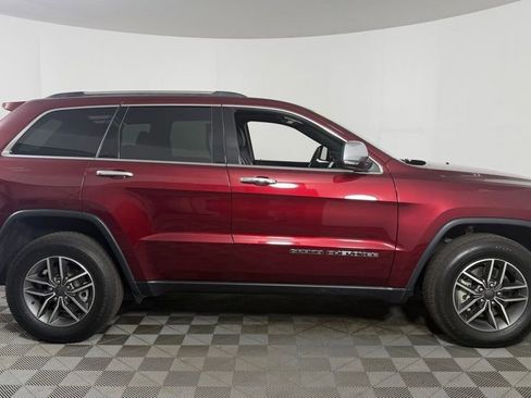 Used 2021 Jeep Grand Cherokee Limited AWD/4WD image 9
