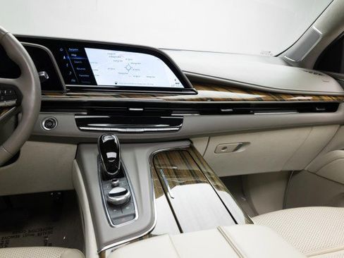 Used 2021 Cadillac Escalade Premium Luxury Platinum w/ LPO, Radiant Package image 10