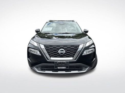 Used 2022 Nissan Rogue SL w/ SL Premium Package image 12