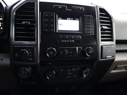 Used 2018 Ford F150 XLT w/ Equipment Group 301A Mid image 26