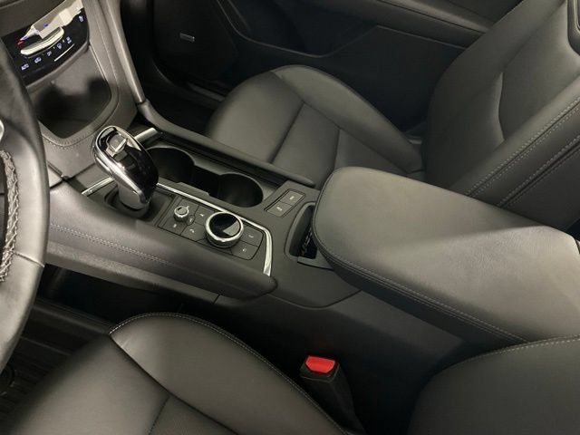 Used 2026 Cadillac XT5 Sportv w/ LPO, Floor Liner Package AWD/4WD image 15