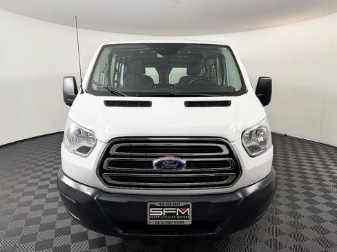 Used 2019 Ford Transit 250 130 Low Roof w/ Exterior Upgrade Package RWD image 4