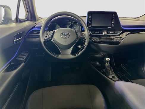 Certified 2022 Toyota C-HR XLE image 20