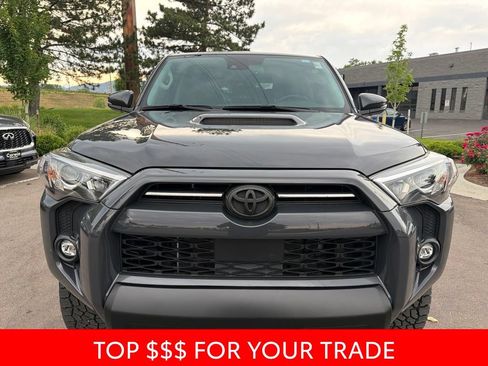 Used 2024 Toyota 4Runner TRD Off-Road Premium AWD/4WD image 2