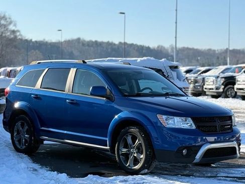 Used 2015 Dodge Journey Crossroad w/ Flexible Seating Group image 39
