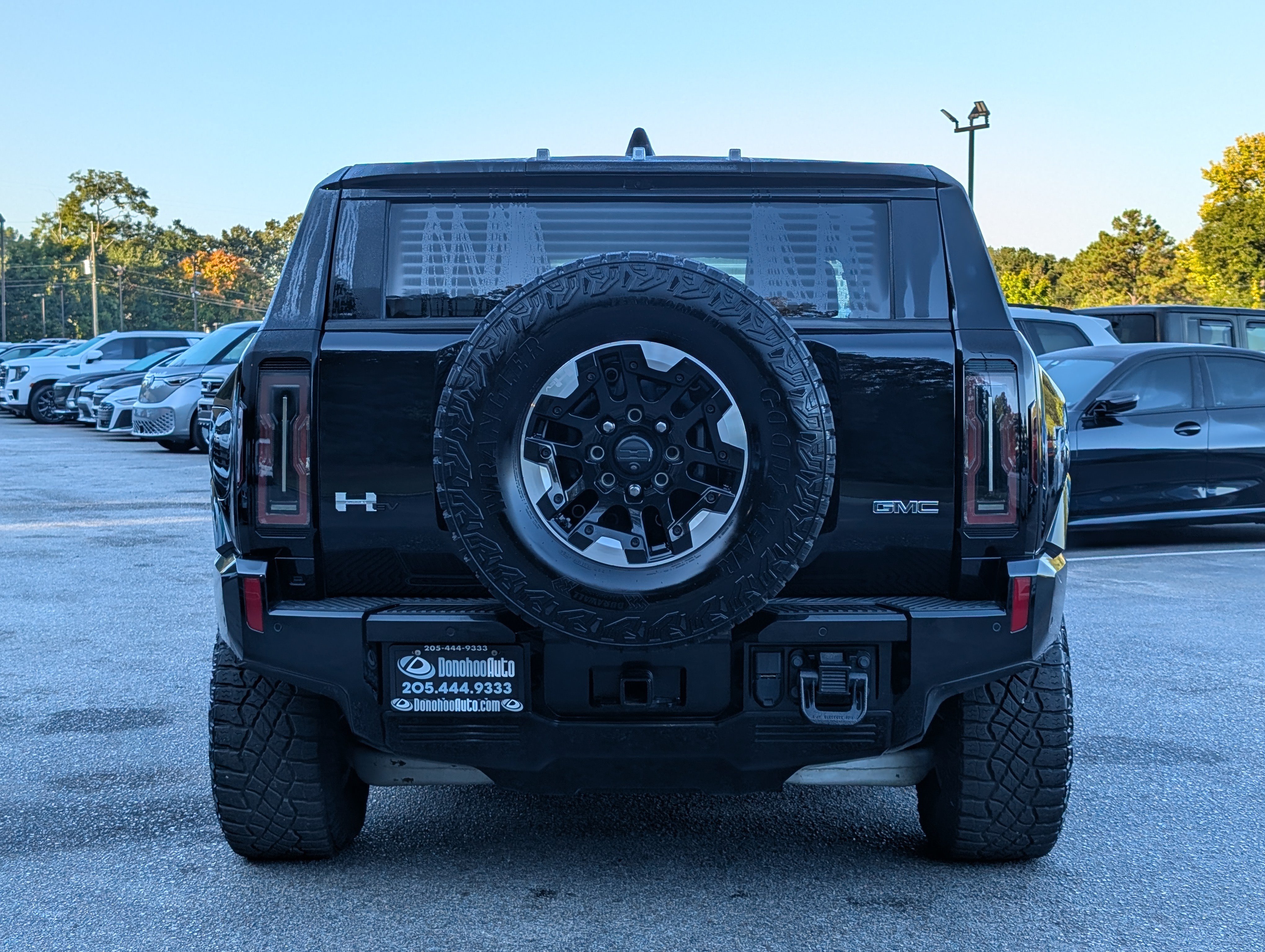 Used 2024 GMC Hummer EV 2X w/ Extreme Off-Road Package AWD/4WD image 8