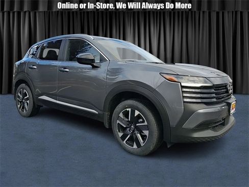 Used 2026 Nissan Kicks SV w/ SV Premium Package image 1