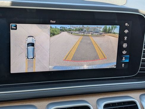 Used 2021 Mercedes-Benz GLE 350 image 32