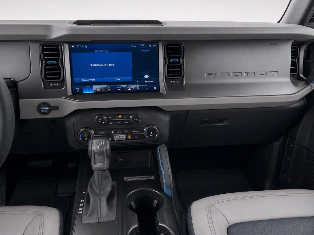 Used 2022 Ford Bronco Wildtrak AWD/4WD image 16