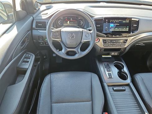 Used 2023 Honda Passport EX-L image 10