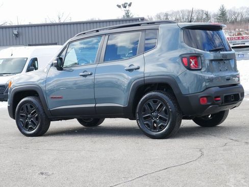Used 2018 Jeep Renegade Trailhawk w/ Cold Weather Group II image 4