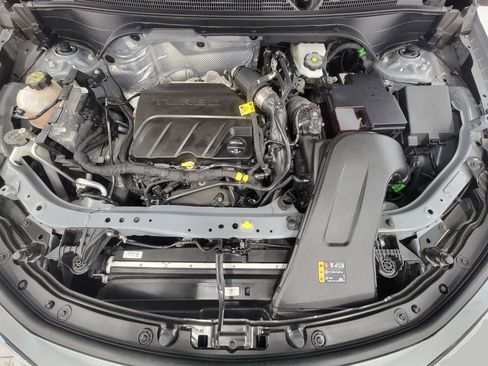 Used 2024 Buick Envista Sport Touring w/ Convenience I Package image 9