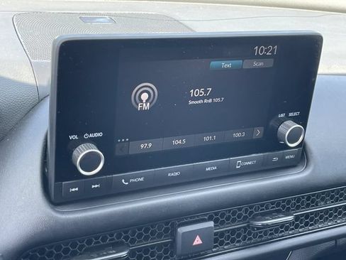 Used 2024 Honda HR-V LX image 16