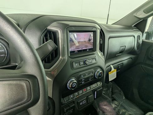 New 2026 GMC Sierra 2500 Pro w/ 1SA Pro Safety Plus Package AWD/4WD image 19