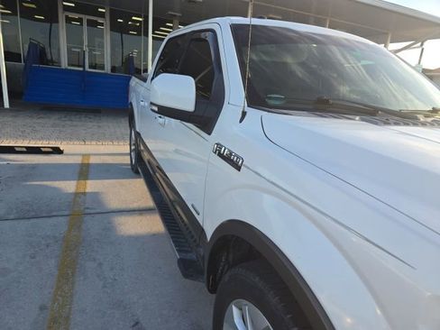 Used 2016 Ford F150 Lariat w/ Equipment Group 501A Mid image 8