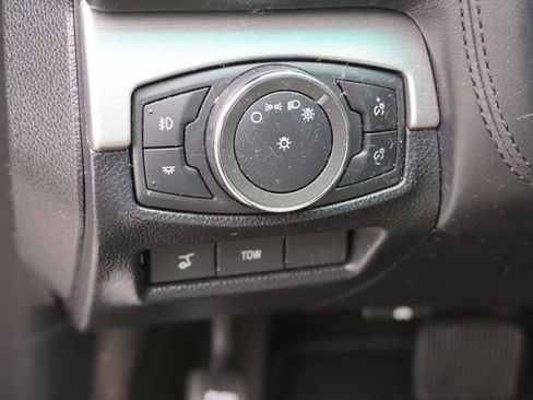 Used 2016 Ford Explorer Platinum AWD/4WD image 31