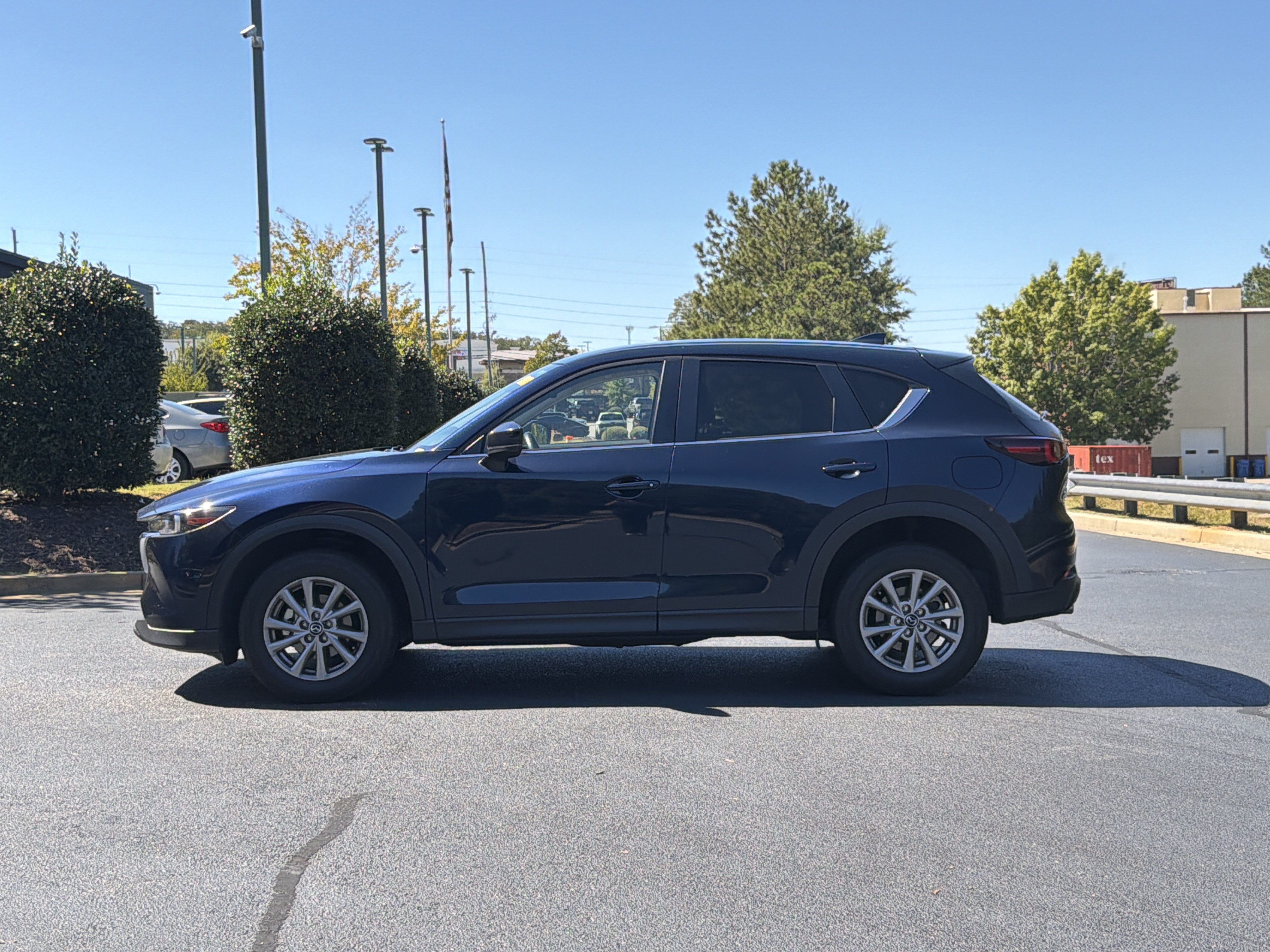Used 2023 MAZDA CX-5 AWD 2.5 S w/ Select Package image 11
