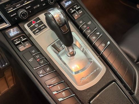 Used 2016 Porsche Panamera 4 AWD/4WD image 31